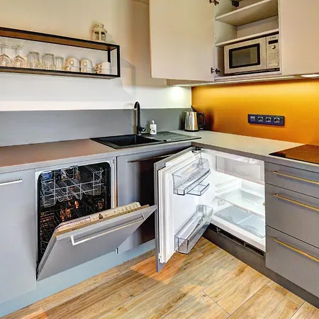 Apartment Dve Zatoky Kovarov *
