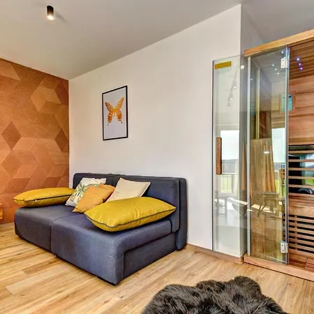 Dve Zatoky Kovarov Apartment *