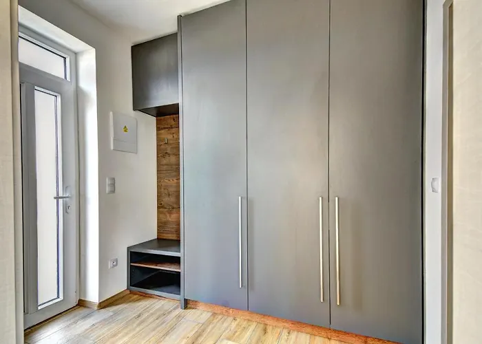 Apartment Dve Zatoky Kovarov