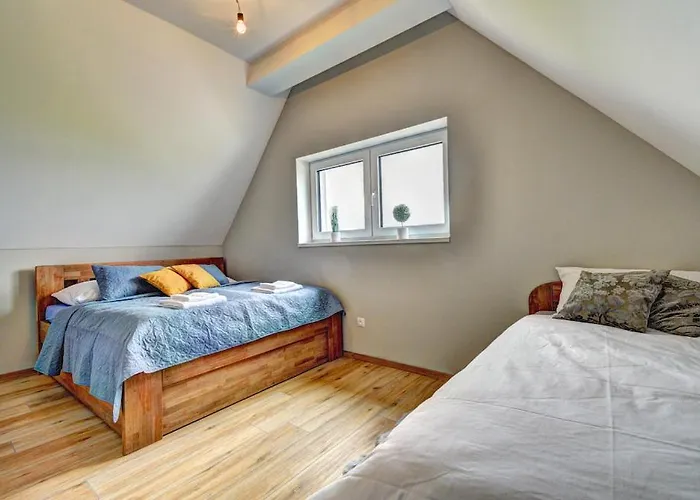 Apartment Dve Zatoky Kovarov *